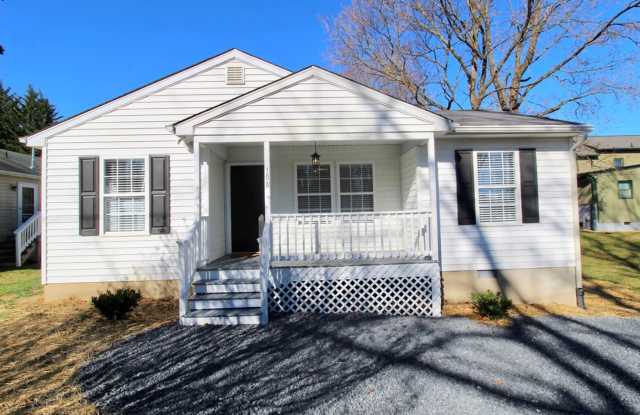 Discover modern living in this recently renovated 3-bedroom, 2-bath home in Staunton, Virginia. - 108 Guy Street, Staunton, VA 24401