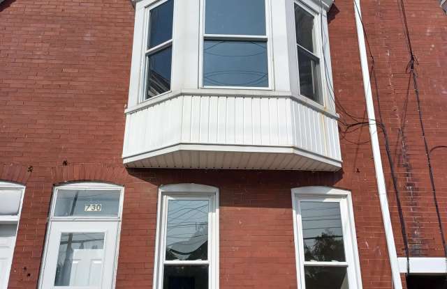 730 S. Pershing Ave