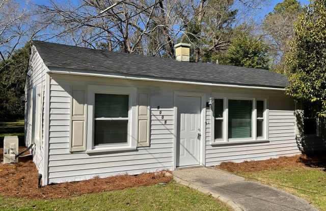 Photo of ****Rent Special***** 50% off the first rent charge payment. Ask for details!