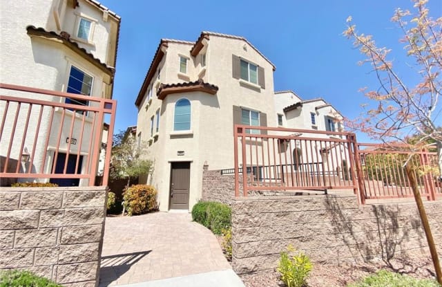 2015 Granemore Street - 2015 South Granemore Street, Summerlin South, NV 89135