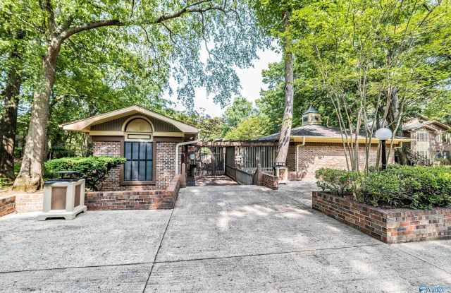 Photo of 2007 Greenwood Place