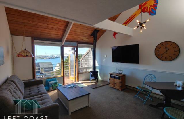 1000 Southeast Bay Boulevard