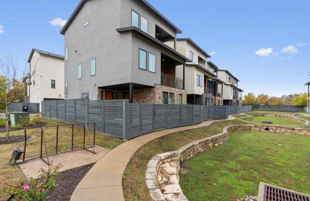 Exquisite 4-Bedroom Home for Rent in East Austin