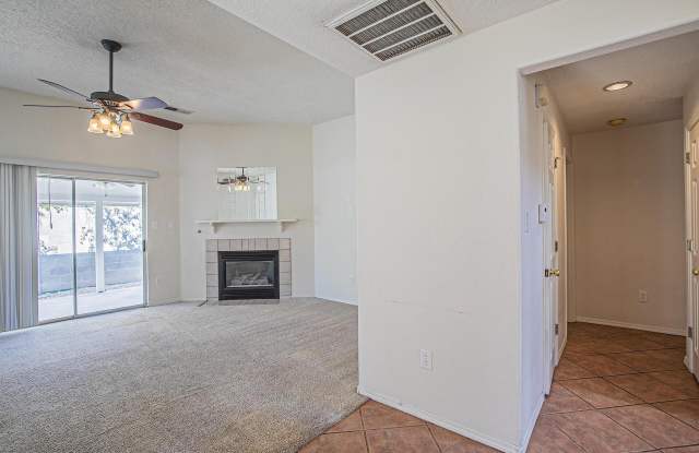 11311 Campo Del Oso Avenue NE