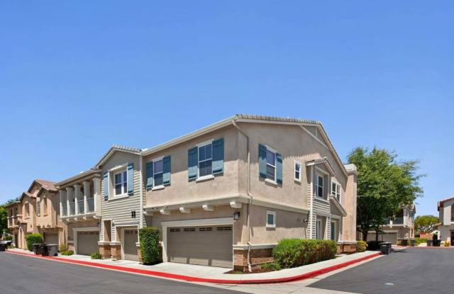 42921 Avenida Amistad