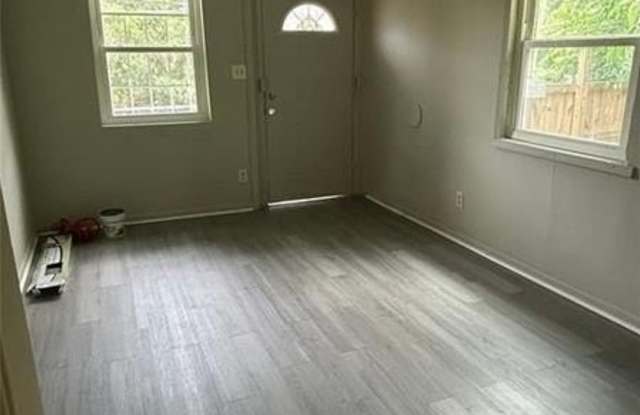 757 COLEMAN Street unit: A