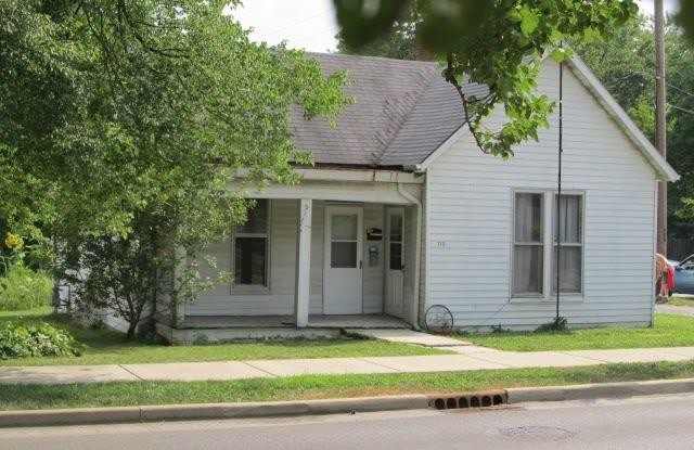715 W Kirkwood Avenue