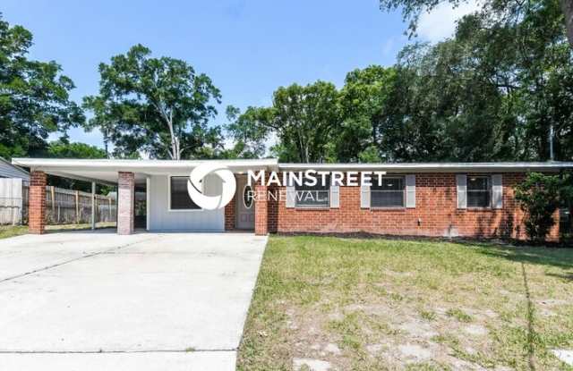 2406 Lake Lucina Drive