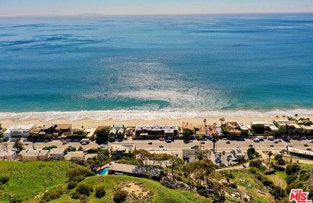 Carbon Beach Bunglows