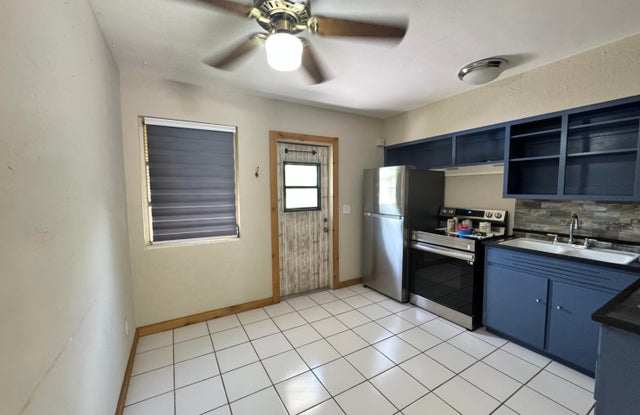 8341 Sunset Dr