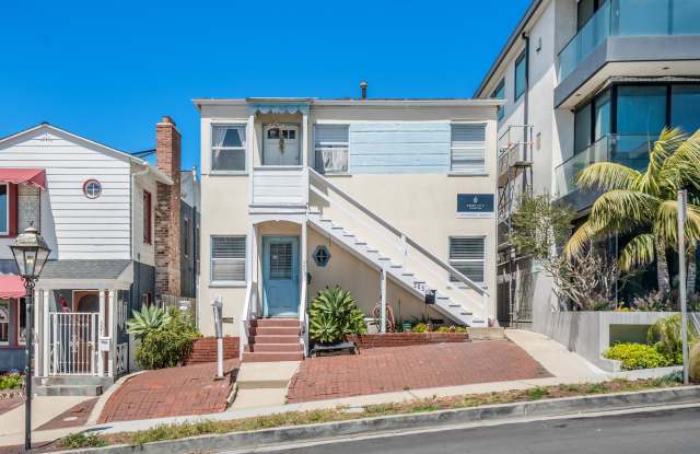 323 Marine Avenue - 323 Marine Avenue, Manhattan Beach, CA 90266