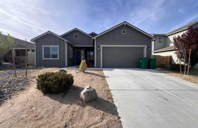 Spacious 3 bedroom home in Fernley
