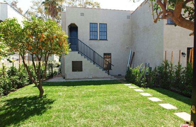 1219 South Crescent Heights Boulevard