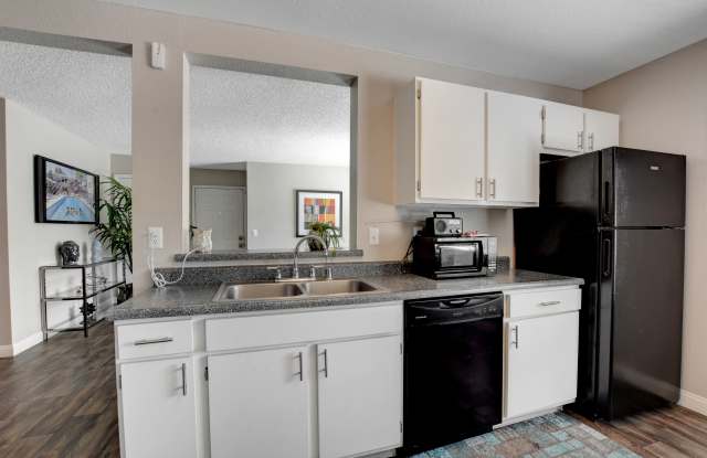 Sequoia Meadows Apartments