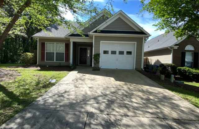 Adorable 3 Bedroom 3 Bath in Preston Green