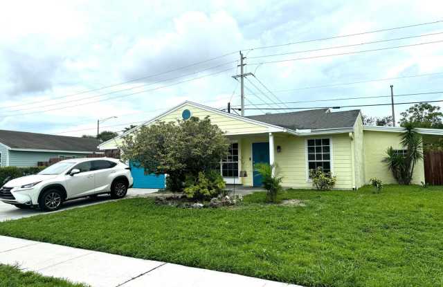 1360 Chorus Way
