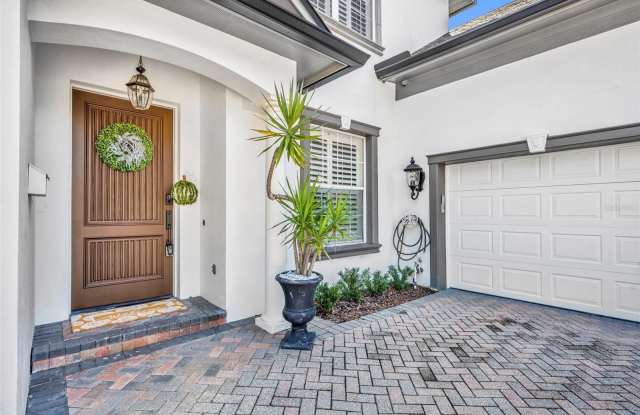 1350 LYNDALE BOULEVARD