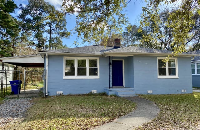 1535 Evergreen Street - 1535 Evergreen Street, Charleston, SC 29407