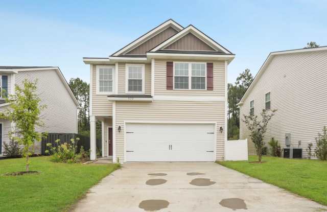 Photo of 3bd 2.5ba Home for Rent in Hinesville!