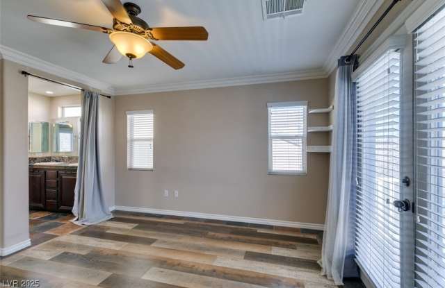 8233 Shaded Arbors Street