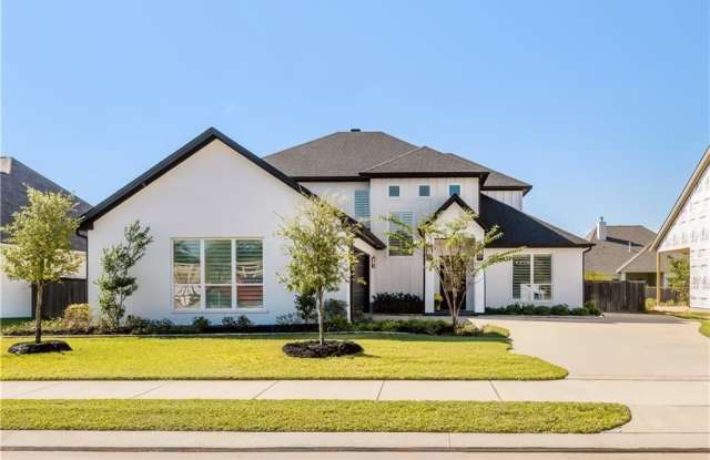 2033 Pebble Bend Drive