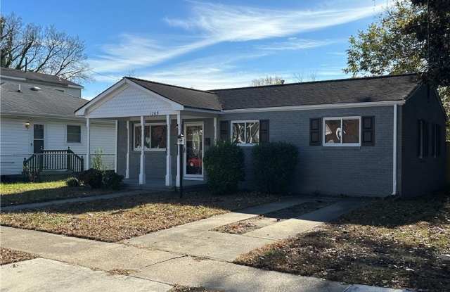 1265 W 40th Street