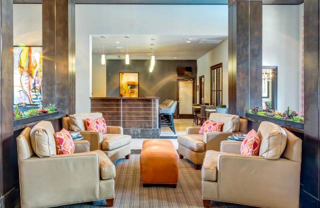 Estates at Memorial Heights