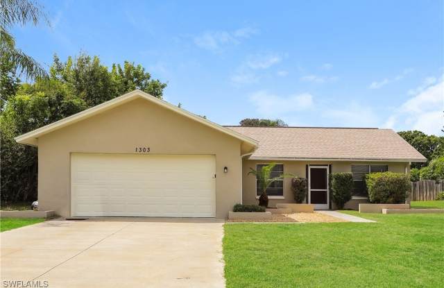 Photo of 1303 Pine Needle Road