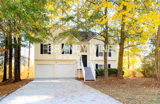 Photo of 425 Hannah Drive