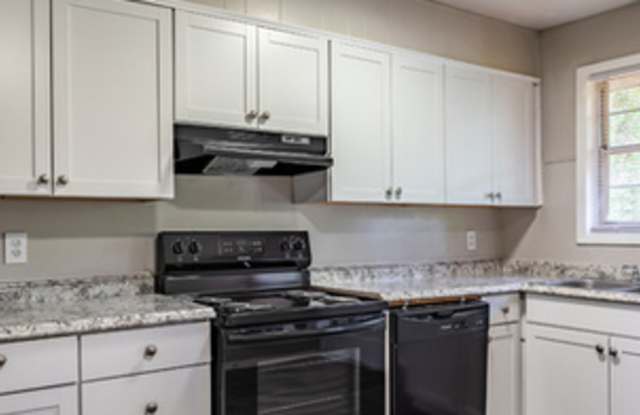 Photo of Southern Oaks