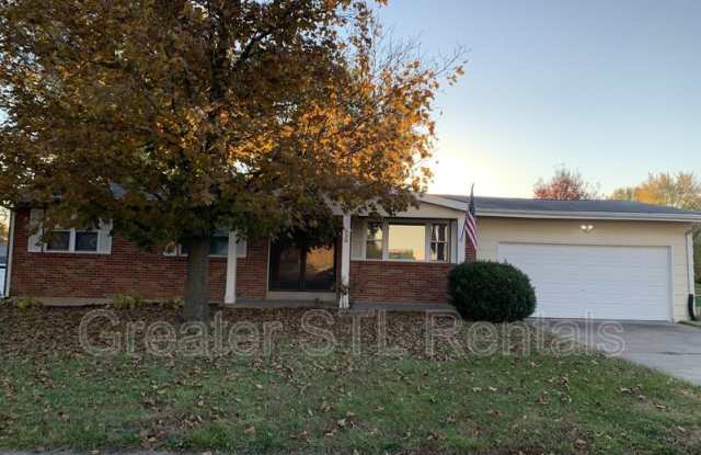 538 Rebecca Dr - 538 Rebecca Drive, St. Charles, MO 63301