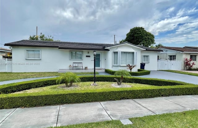 2134 SW 98th Ave - 2134 SW 98th Ave, University Park, FL 33165