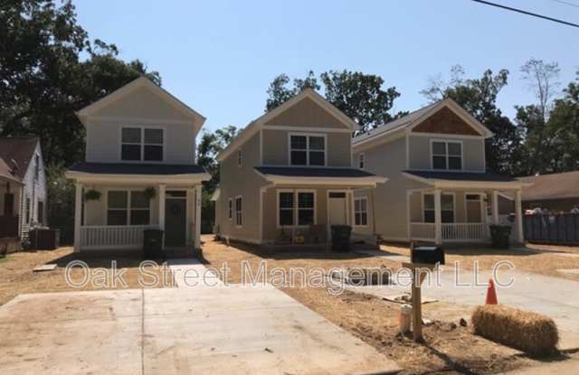 Photo of 36 N Larchmont