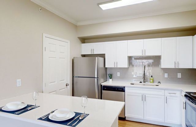 The Landing at Mansfield Apartments