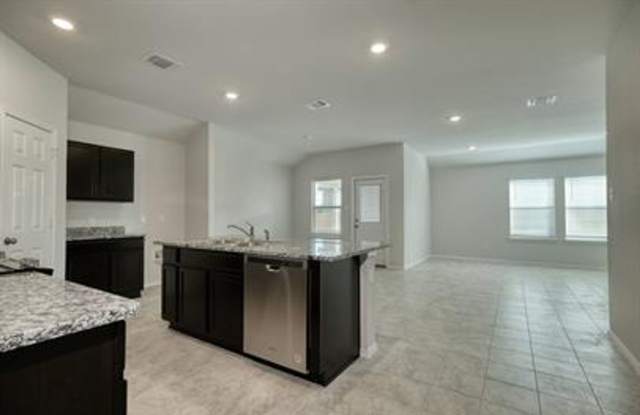 720 Taggart Trail, Jarrell, TX 76537