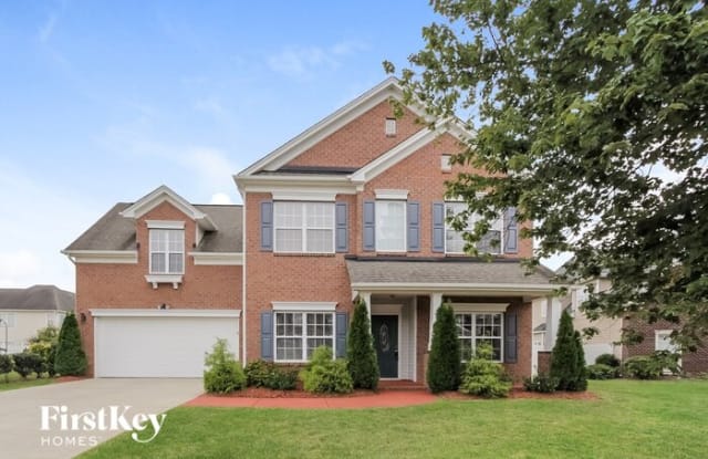 11335 Huntington Meadow Lane - 11335 Huntington Meadow Lane, Charlotte, NC 28273