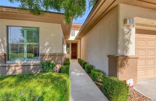 8 Weston Hills Road
