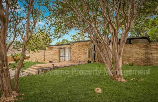 Photo of 211 Beechwood Ln