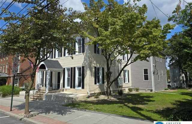 121 Main Street unit: 3