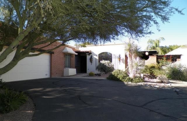 2631 E Avenida De Maria - 2631 East Avenue De Maria, Catalina Foothills, AZ 85718