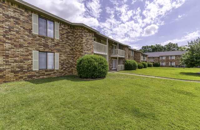 Briarwood Condominiums