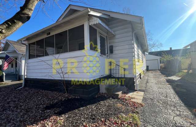 3 bedrooms 1 bathrooms house for rent