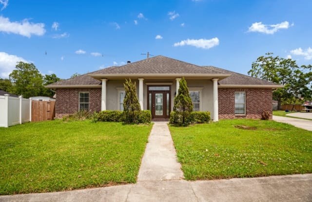 5716 Dene Dr - 5716 Dene Drive, Bayou Cane, LA 70364