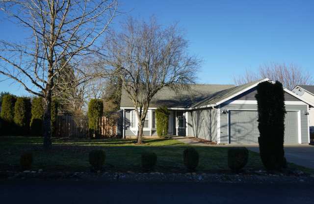 Beautiful Prune Hill Single Level Home on Corner Lot for Lease - 2917 NW Watkins Ct