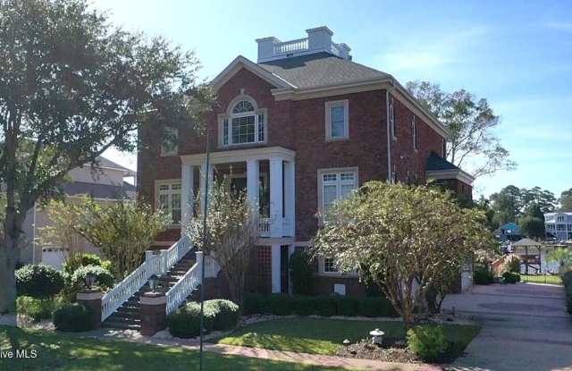 2775 Pinecrest Drive SE