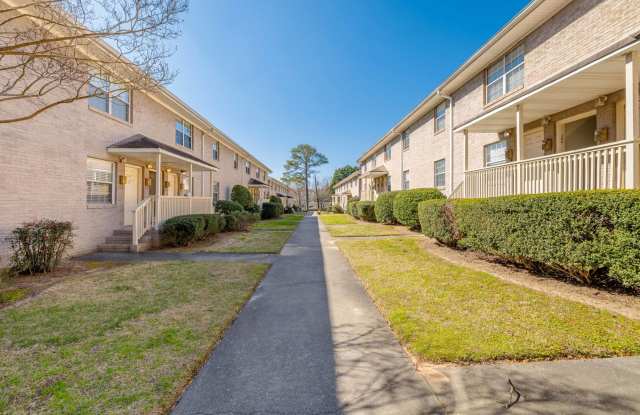 Peachtree Hills Court