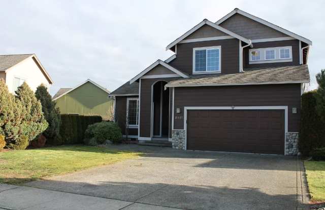 Bonney Lake rental home - 3 Bedroom plus Den with 2.5 bathroom home - Available June 10th! photos photos