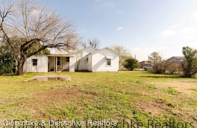 3201 Travis - 3201 Travis St, San Angelo, TX 76903