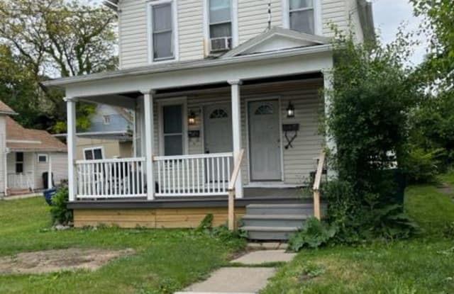 625 3 RD ST - 625 3rd Street, Niagara Falls, NY 14301