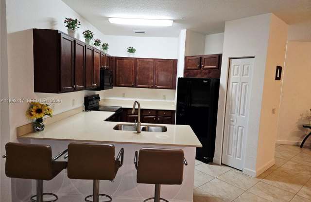 290 NW 109th Avenue 107, Miami, FL 33172